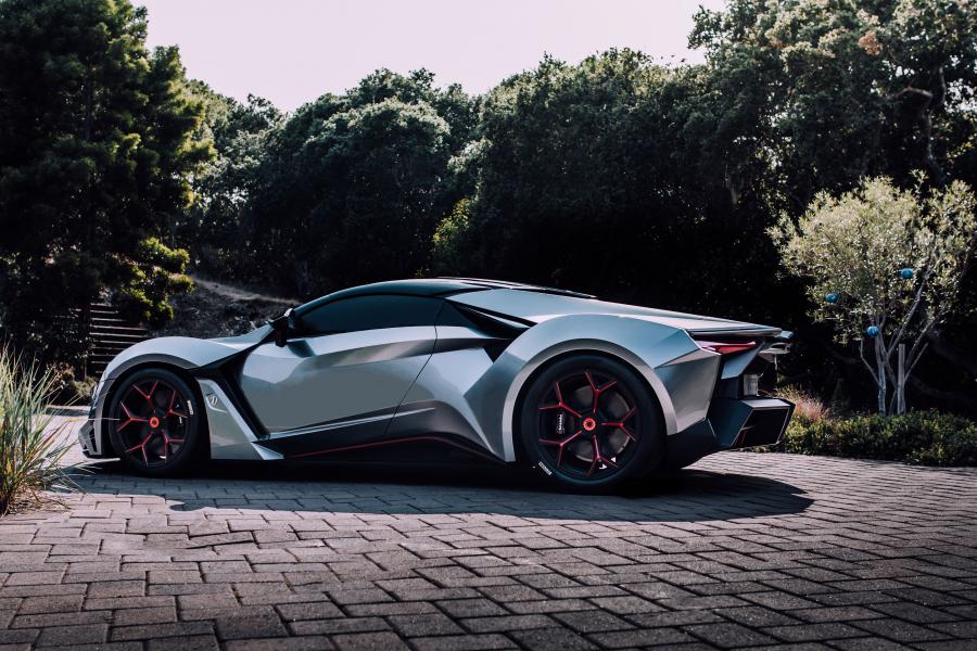  W Motors Fenyr SuperSport 2015 года  (фото 3 из 25)